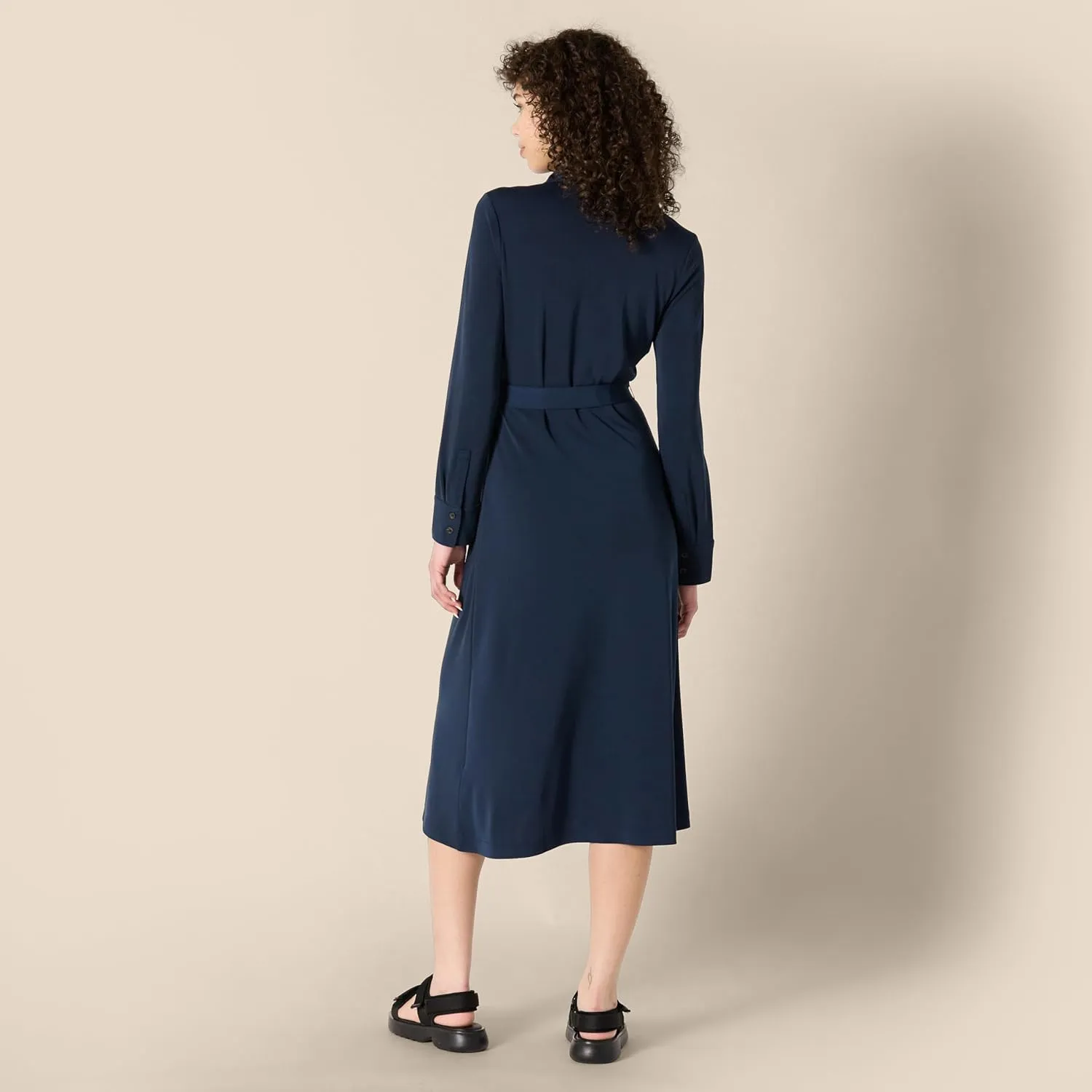 Amazon Essentials Women's Regular-Fit Matte Jersey Midi Length Dress