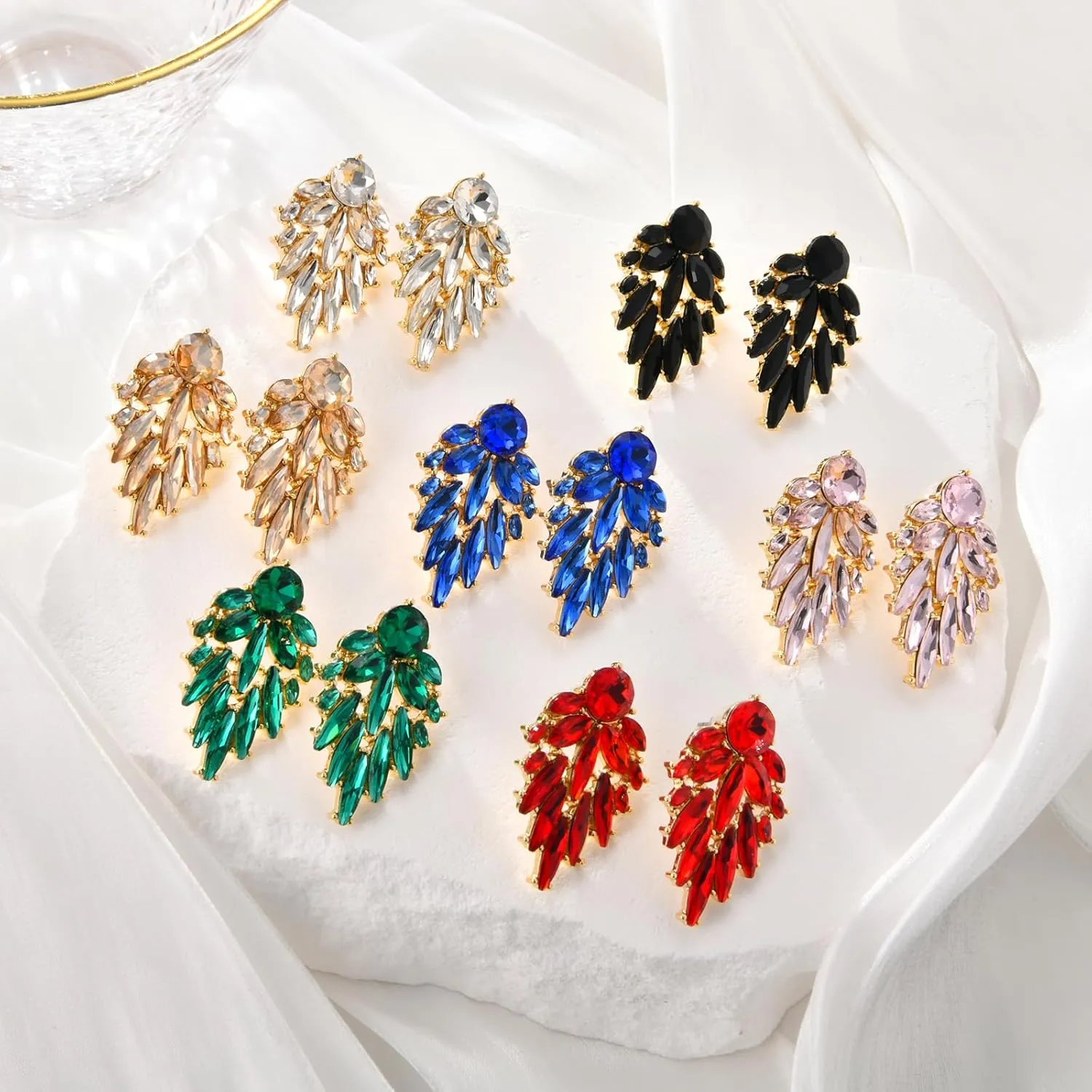 Dazzling Gold Rhinestone Crystal Cluster Vintage Leaf Dangle Chandelier Earrings for Women Jewelry Prom