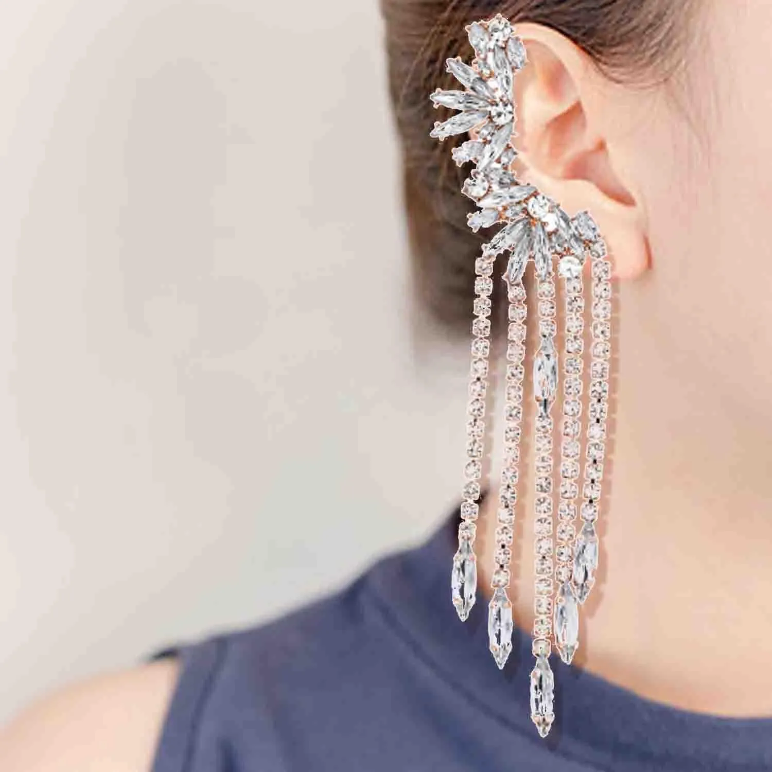 Gold Plated Crystal Leaf Climbers Crawler Jewelry Jacket Earrings Sparkly Zircon Pave Metal Left Ear Cuff Wrap Clip Stud Earring Climber Top Ear Clip for Women 1 PC